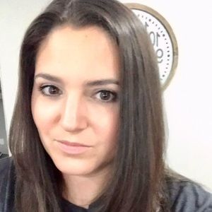 Meet your Posher, Lauren